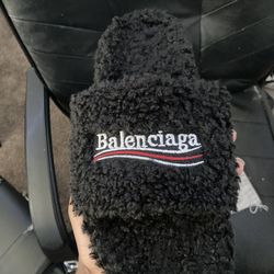 balenciaga slides