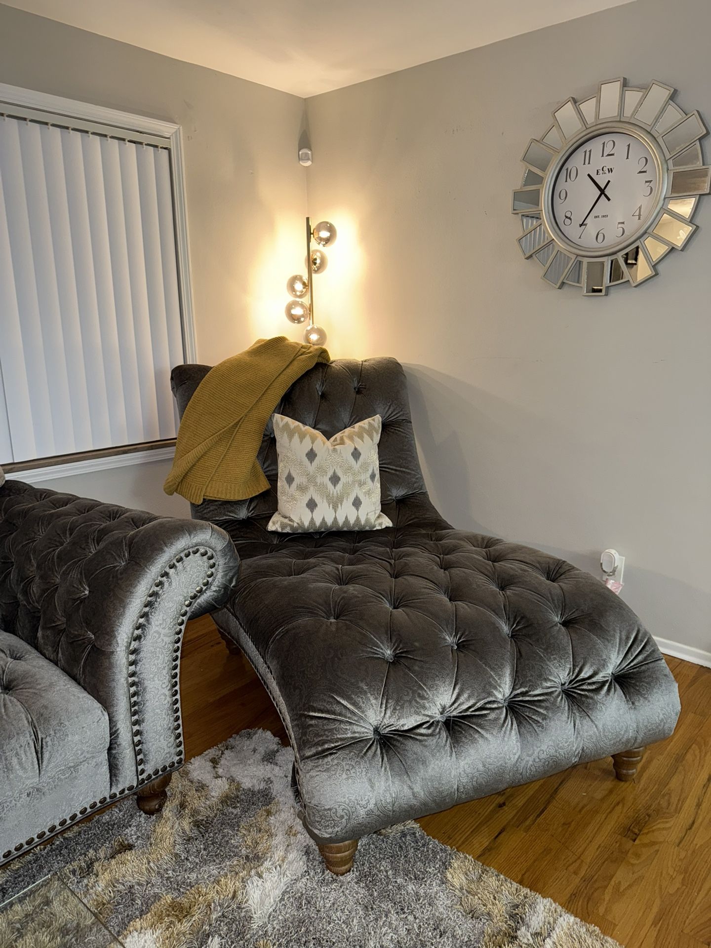 Duchess Chaise Lounge