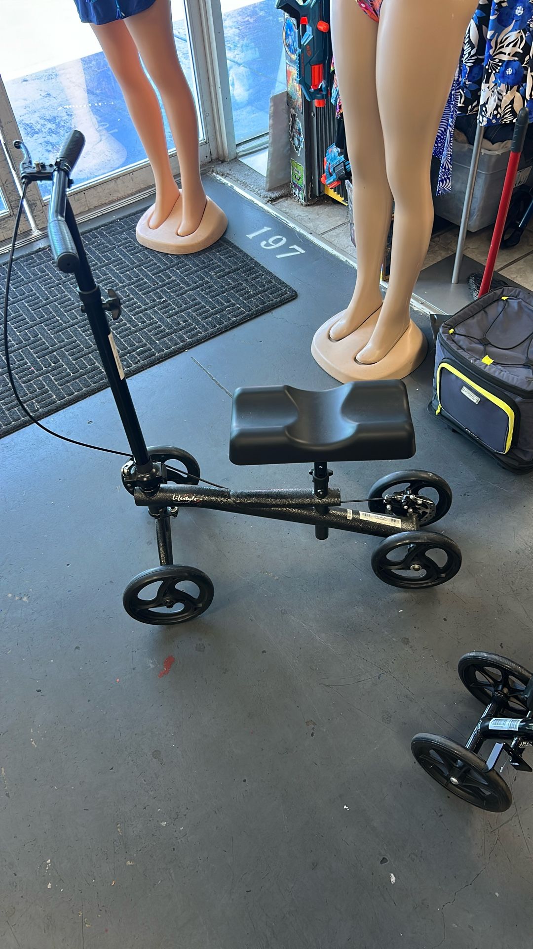 Knee Scooter