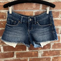 Levi Shorts with crochet pocket  brand new never worn but no tags