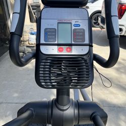 PROFORM 450 LE Elyptical Like NEW - $250 OBO