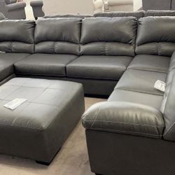 Aberton 3 deals piece sectional