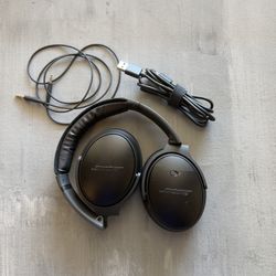 Bose QuietComfort 35 QC35 Wireless Headphones Black