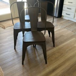 Set Of 4 Chairs 
