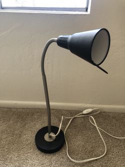 Table lamp