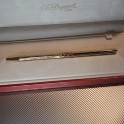 S.T. Dupont Classique Ballpoint Pen, Gold and Black Lacquer