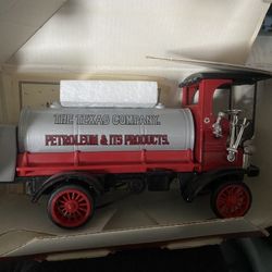 1910 Mack Texaco Tanker die-cast metal coin bank