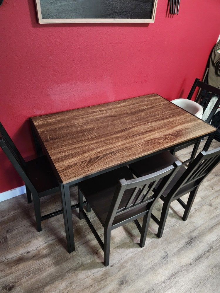Dining Table With Chairs