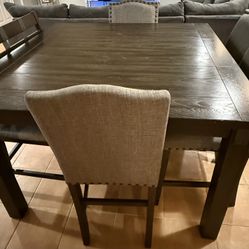 Hampton Dining table With 4 Chairs And A Counter-Height Bench