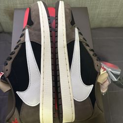 Travis Scott Jordan 1 OG MOCHA LOW 11M 