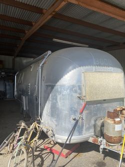 1965 26’ Land Yacht