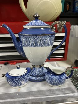 Bombay Company Blue & white Tea Set 15 Pcs