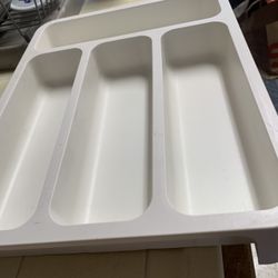A Great Cutlery Tray . Others Asking $23+ This One Reduced To $10 