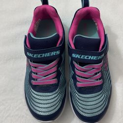 Kids Skechers Size Us 1