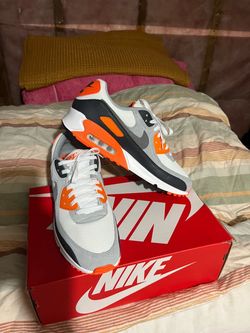 Nike Air Max 90 (White/Gray/Orange)