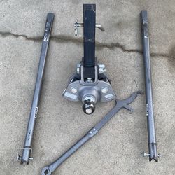 Tow Hitch With Sway Bars