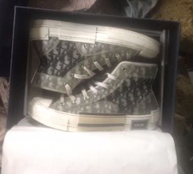 🔥🔥 Dior B-23 high tops with box size 10
