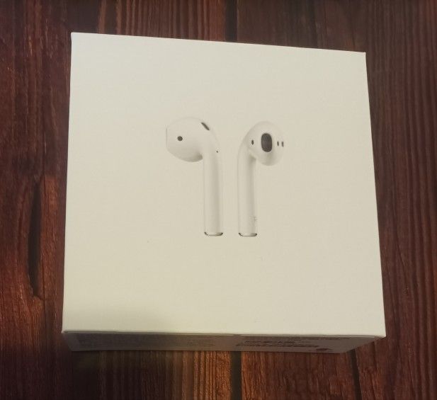 Air Pods 2 Headphones Earphones Opened Box