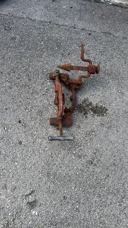 Pipe cutter