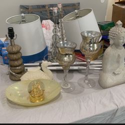 Set Of Lamps And Decorative Pieces $45