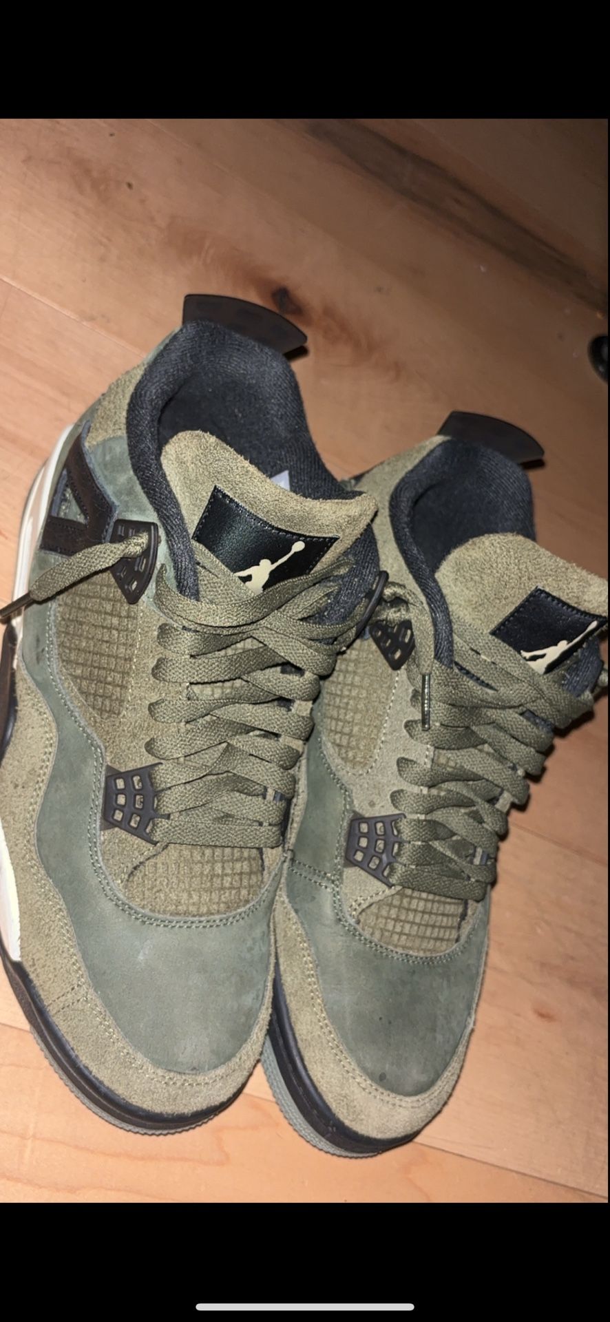 Jordan 4 Olive Green 🫒
