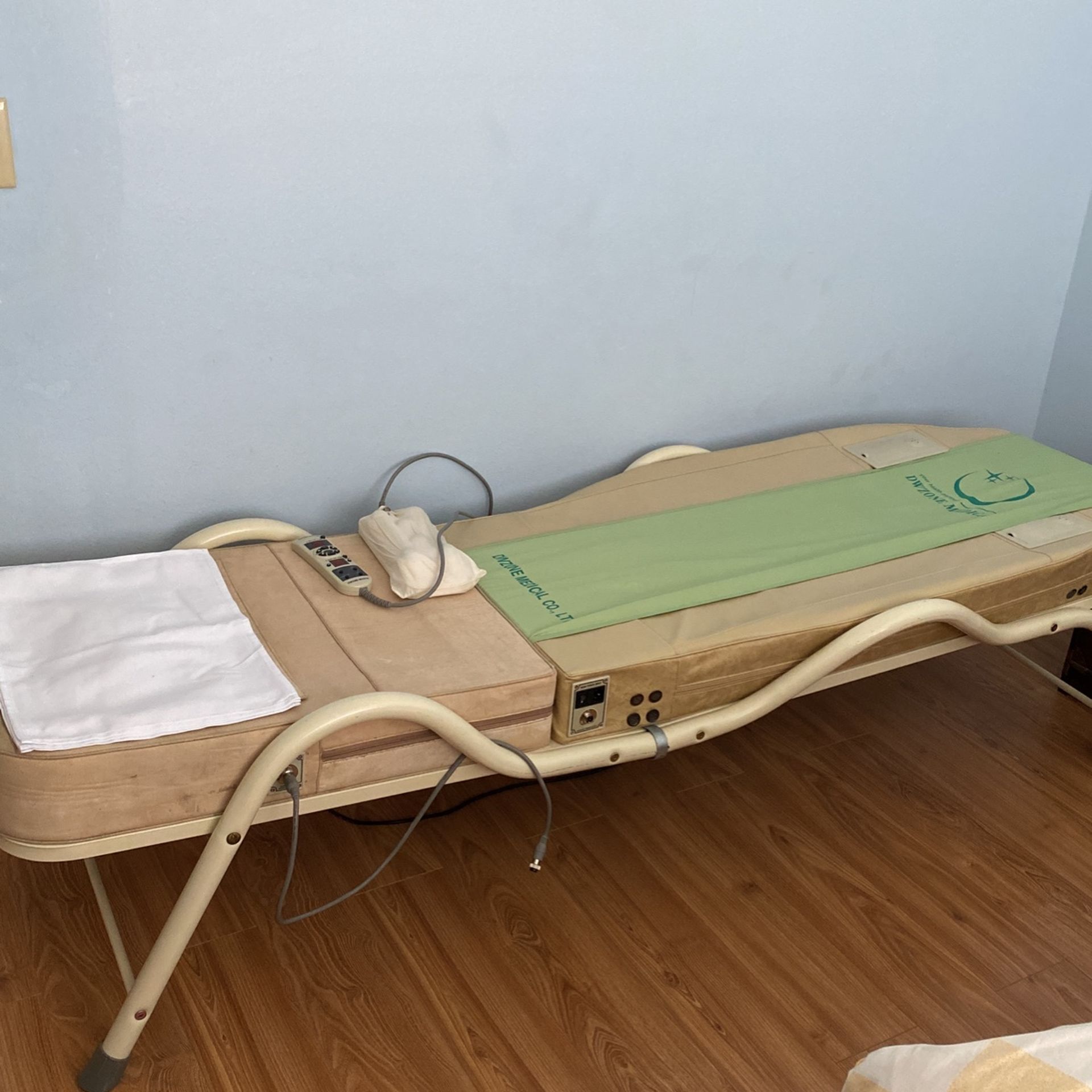 Dwzone Medical Master