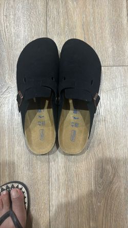 Black Clogs Not Suede  NOT REAL BIRKENSTOCK 