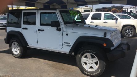 2016 Jeep Wrangler Sport