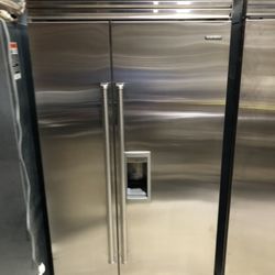 Sub Zero 42” Stainless Steel Built In Side By Side Refrigerator 
