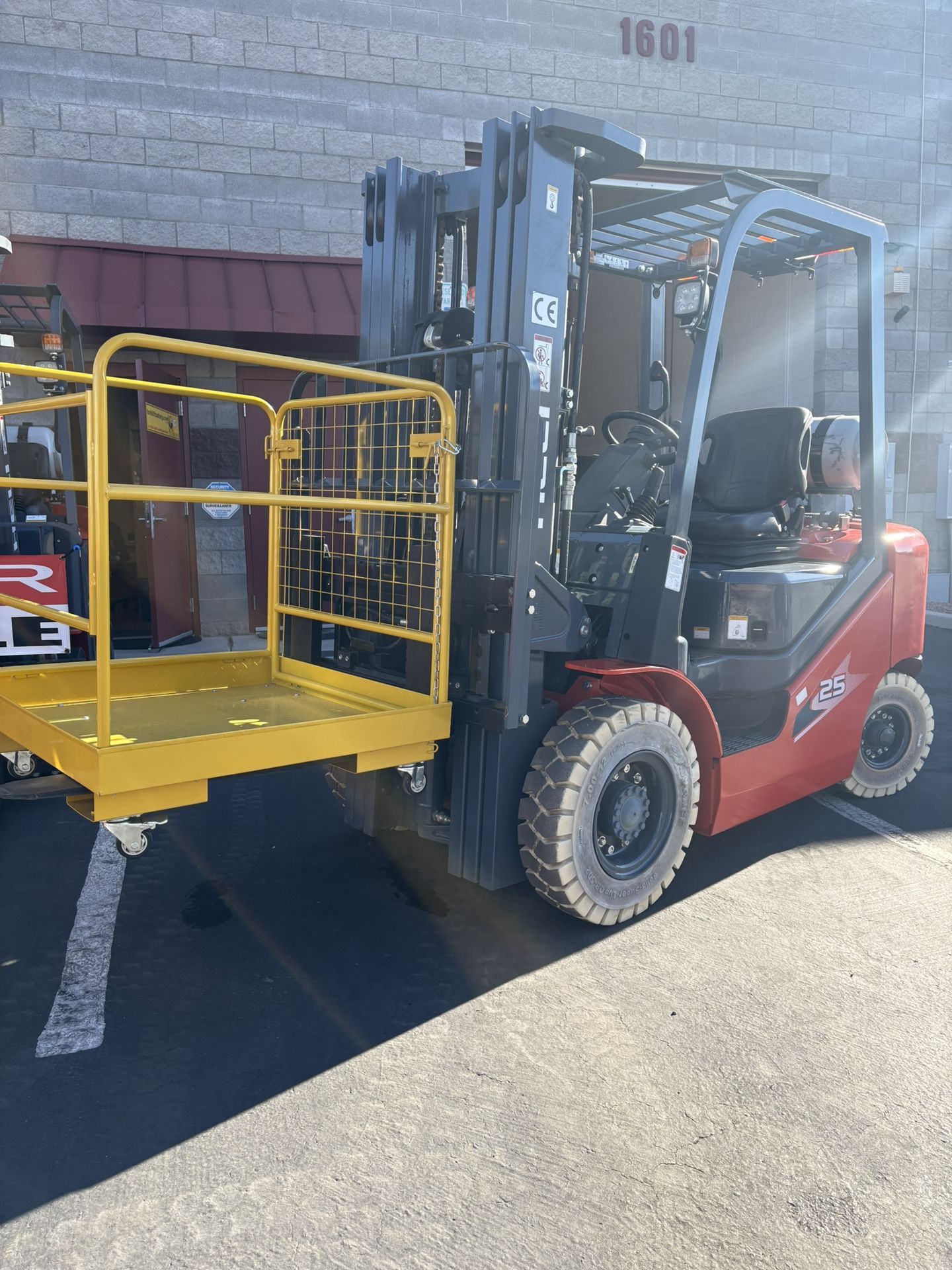 Forklifts, New