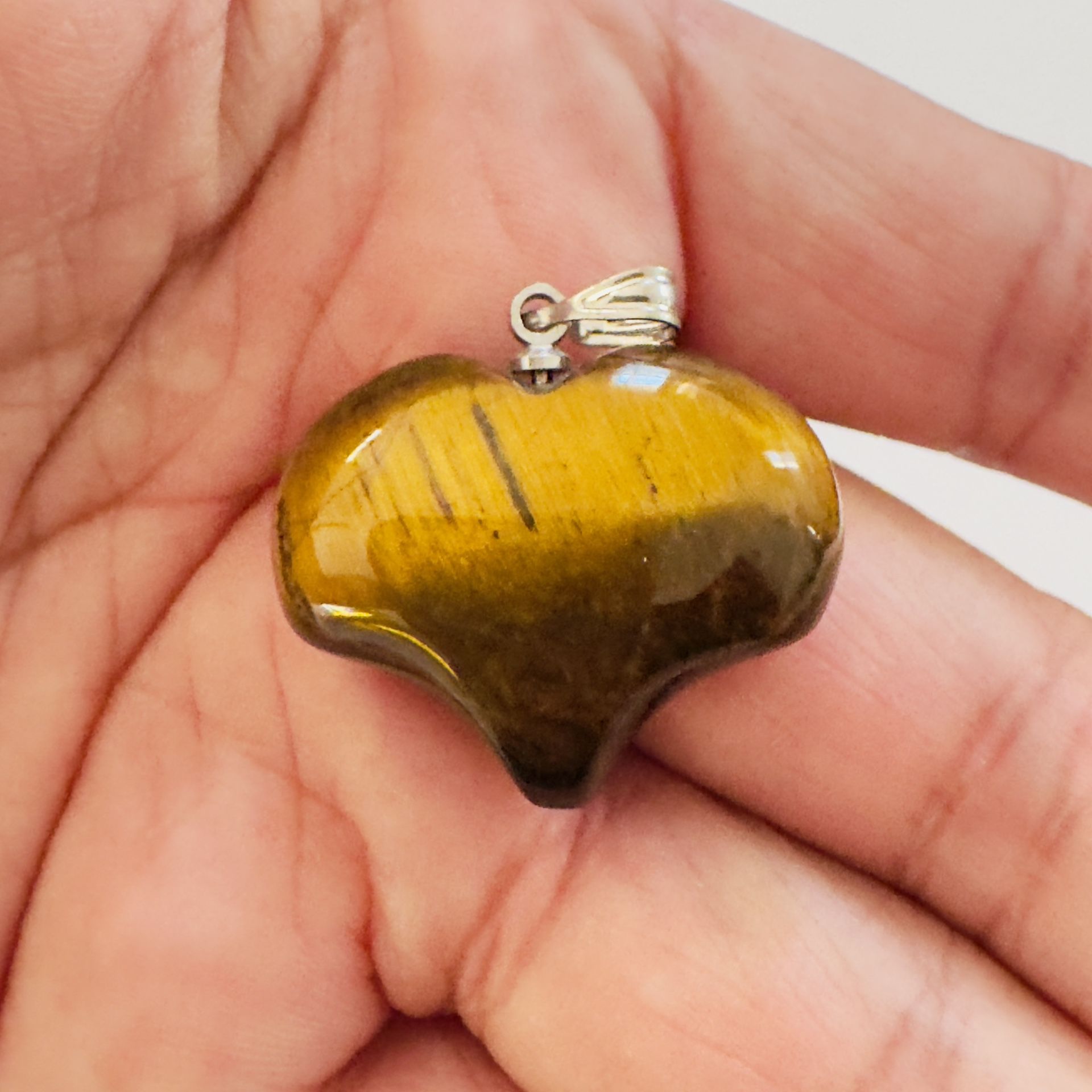 Tiger’s eye heart shaped pendant. New