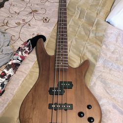 Ibanez GSR200 Electric Bass (Walnut Flat)