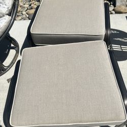 Benches With Cushions