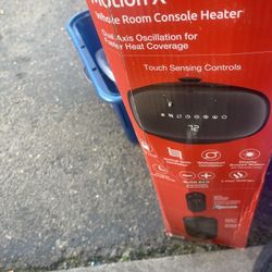 New Heater  Box Damage.  Works Great Lasko Motion X 