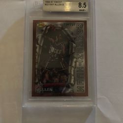 1996 Finest Ray Allen RC #22 Beckett 8.5