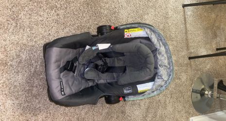 Infant Car seat (Graco)