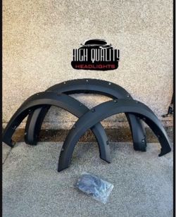 Toyota Tundra 2007. 2013 Fender FLARE