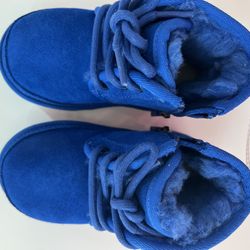 New! Ugg Kids UNISEX BOOT US 12