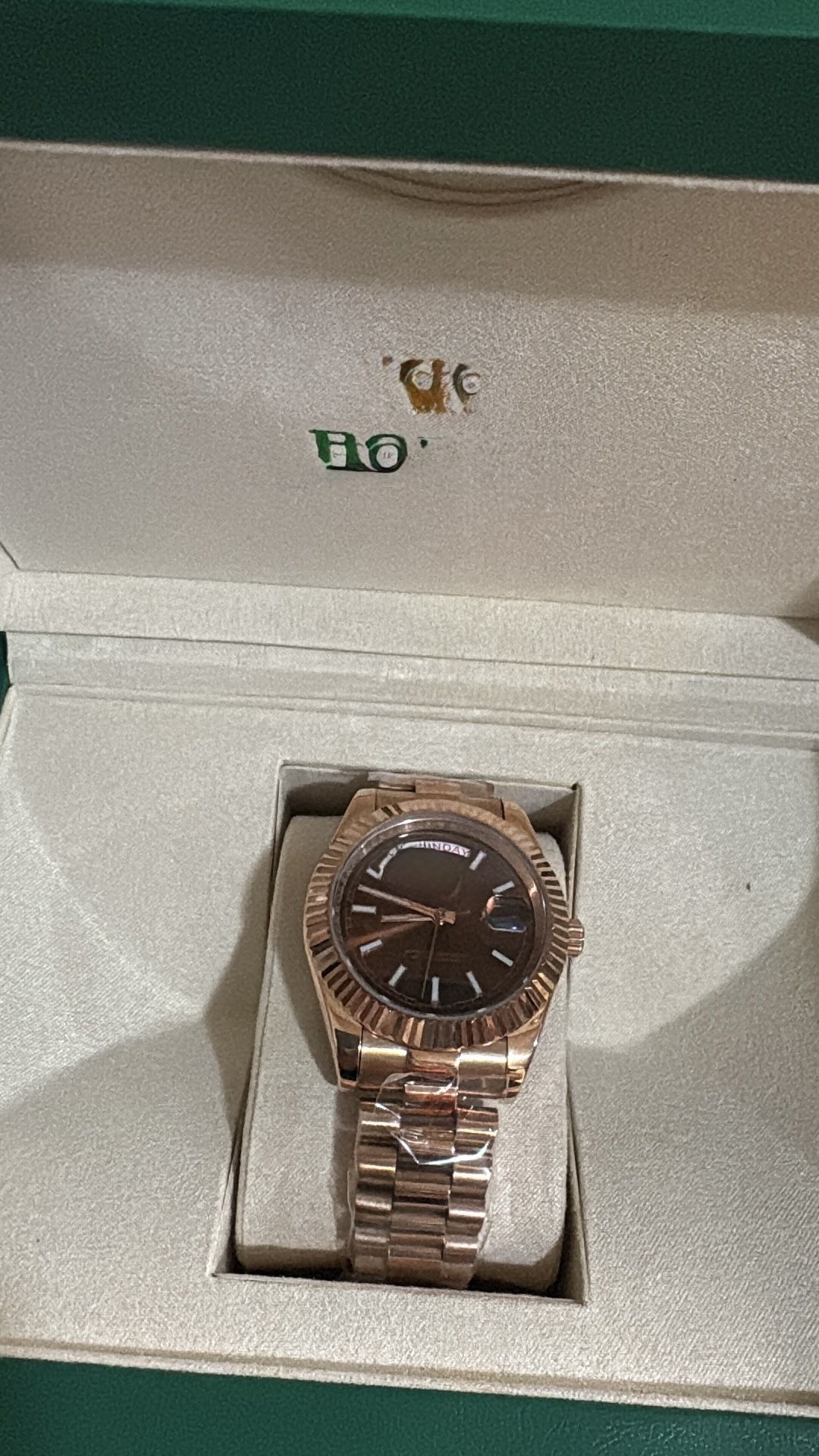 Rose Gold Women’s Luxury Watch