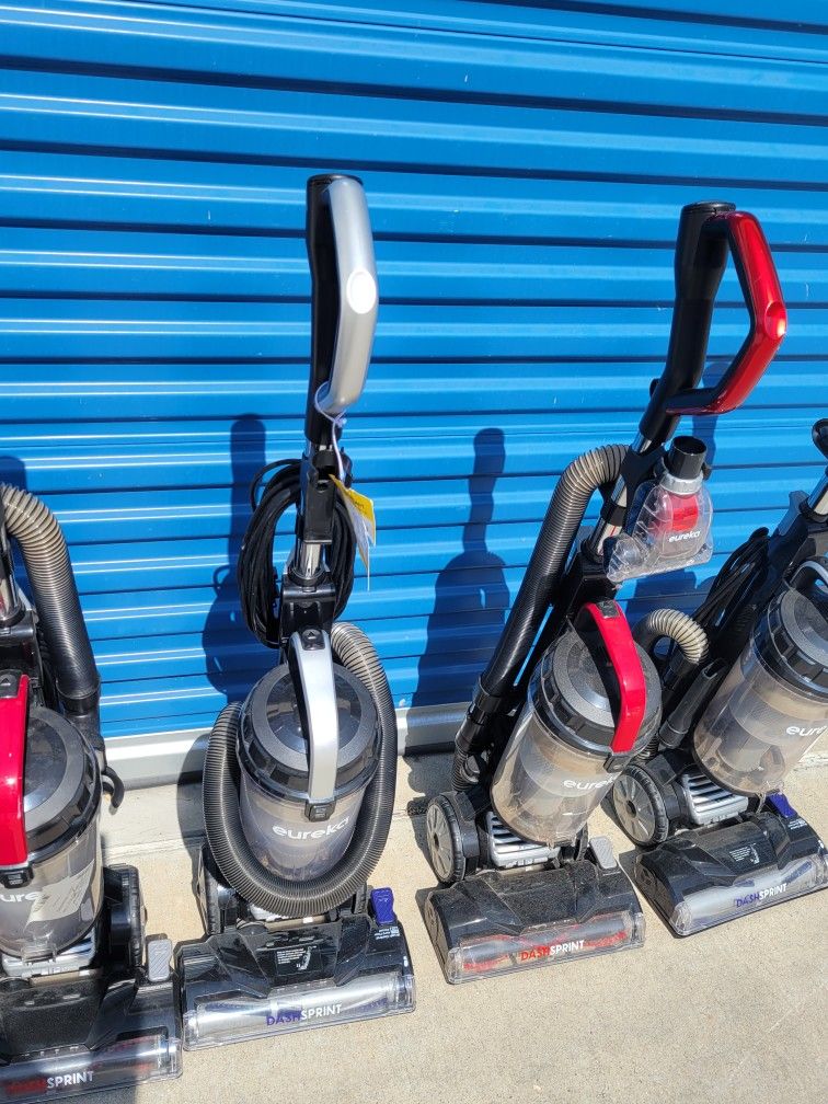 EUREKA DASHSPRINT VACUUM CLEANERS for Sale in Chula Vista, CA OfferUp