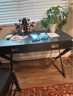 Desk & Chair
