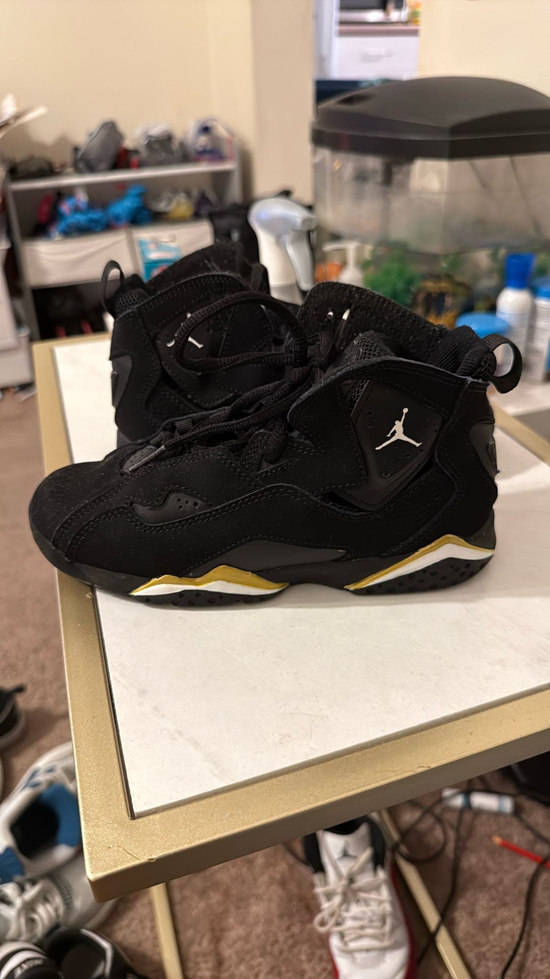 Jordan True Flight Black Metallic Gold White