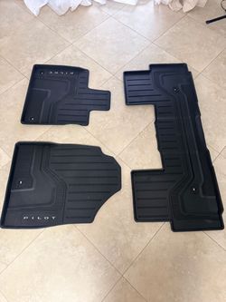 Honda Pilot All-Weather Rubber Floor Mats
