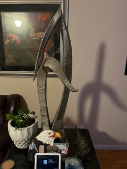 Art sculpture made by Chris Sorrenson signed