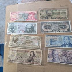 Old Bills / billetes antiguos 