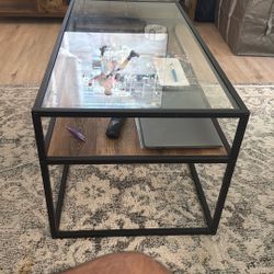 Free coffee Table Pick Up Today 