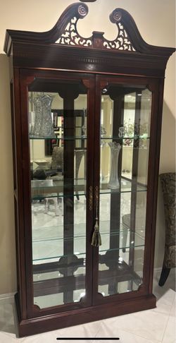 Martinsville glass cabinet