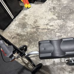 Nova Knee Scooter