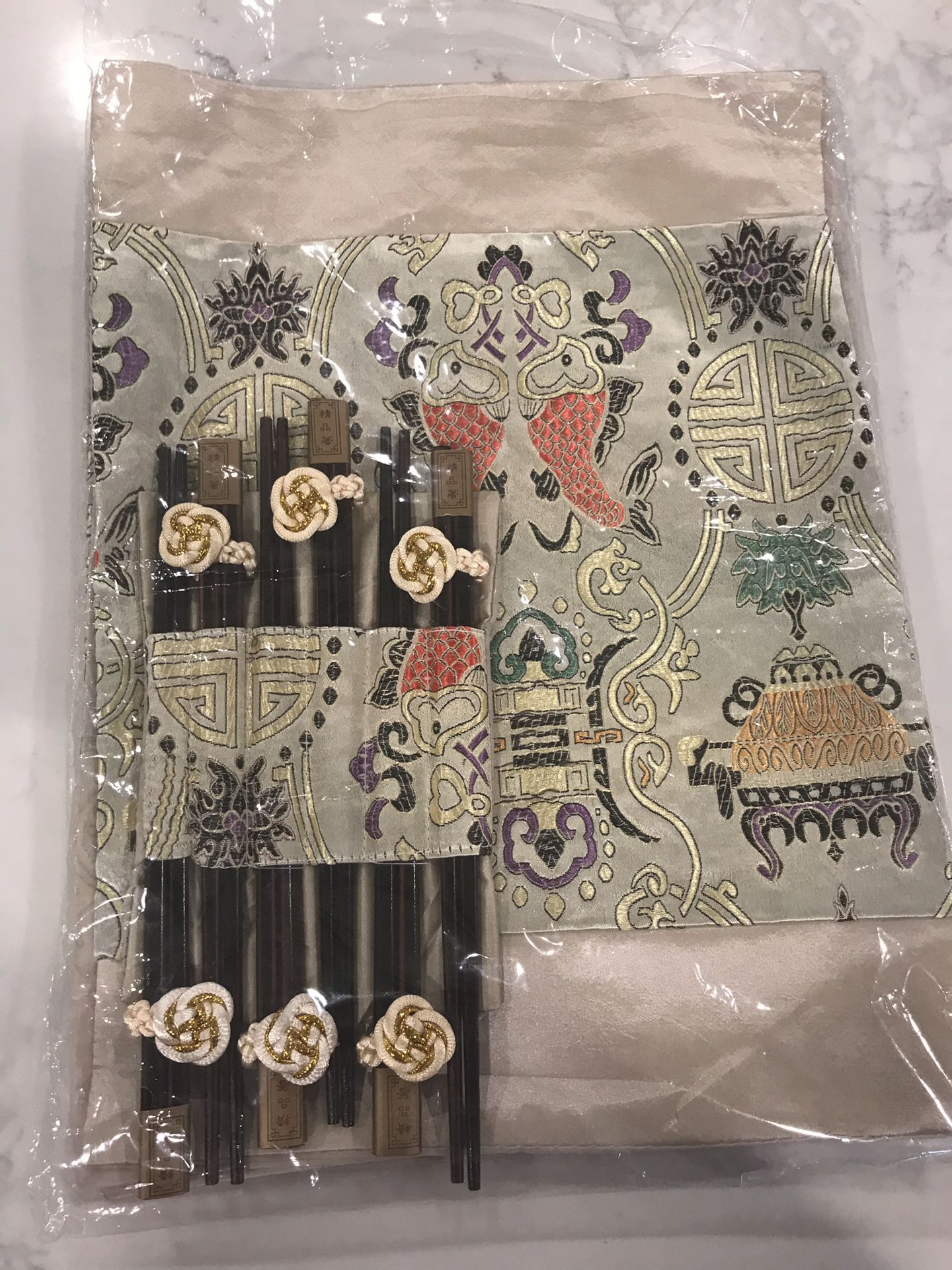 Embroidered dining mats w/ chopsticks