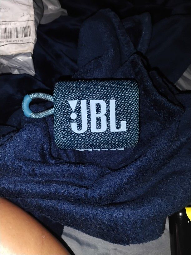 JBL Portable Speaker